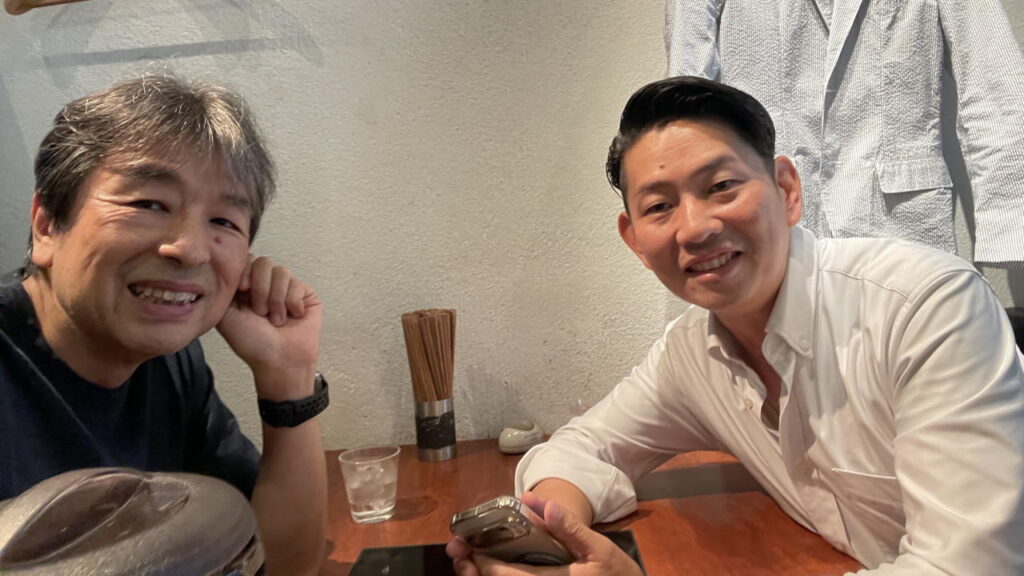 iCat社CEOの西願氏(右)と私